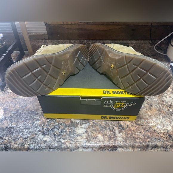 Dr. Martens Shoes | Men's Dr. Martens 8b16 Center Seam Shoes, Oxford Size 10 - Picture 7 of 9